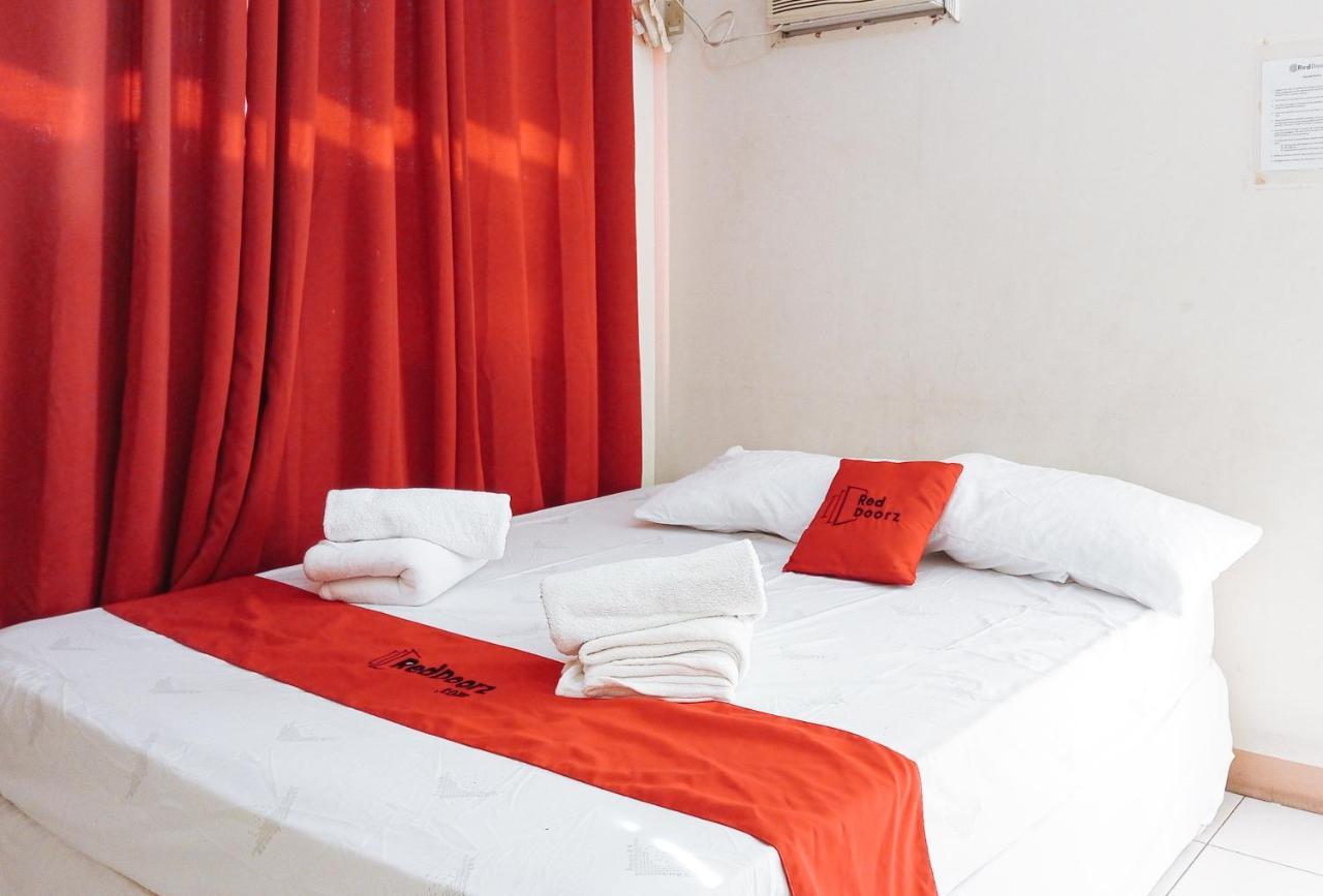 Hotel Reddoorz Near Davao Airport Extérieur photo